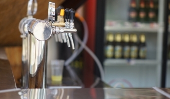 What are the best commercial fridges for a pub or bar?